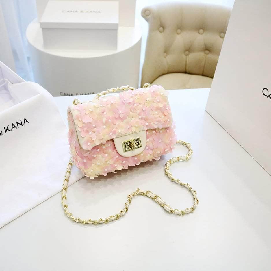 3D Floral Embellished Twist Lock Bags