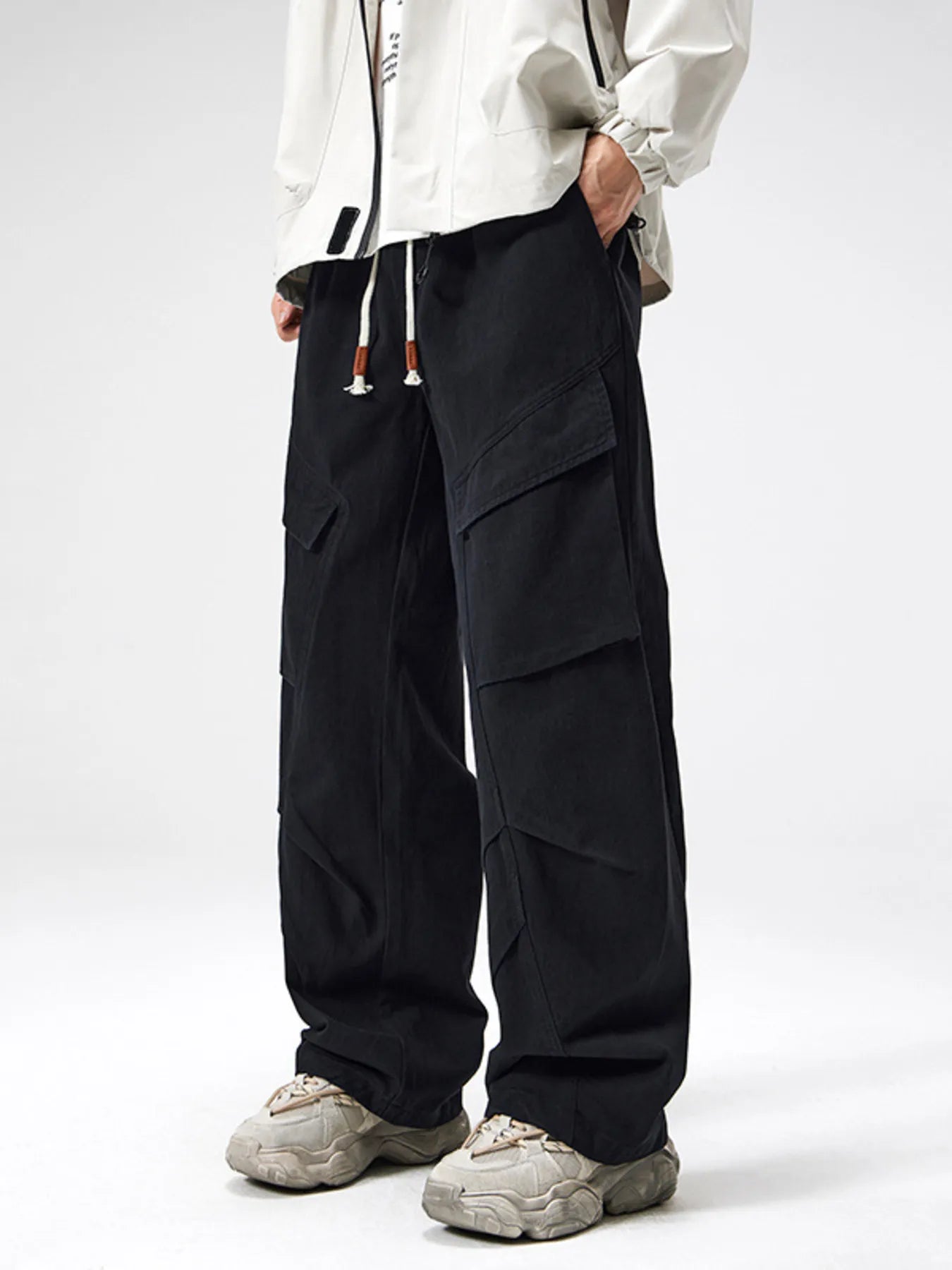 mens-plus-size-cargo-utility-pants-with-multiple-pockets-05