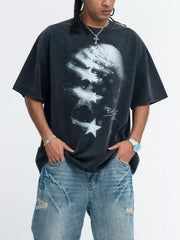 Men's cotton T-shirt featuring a round neckline and star design.