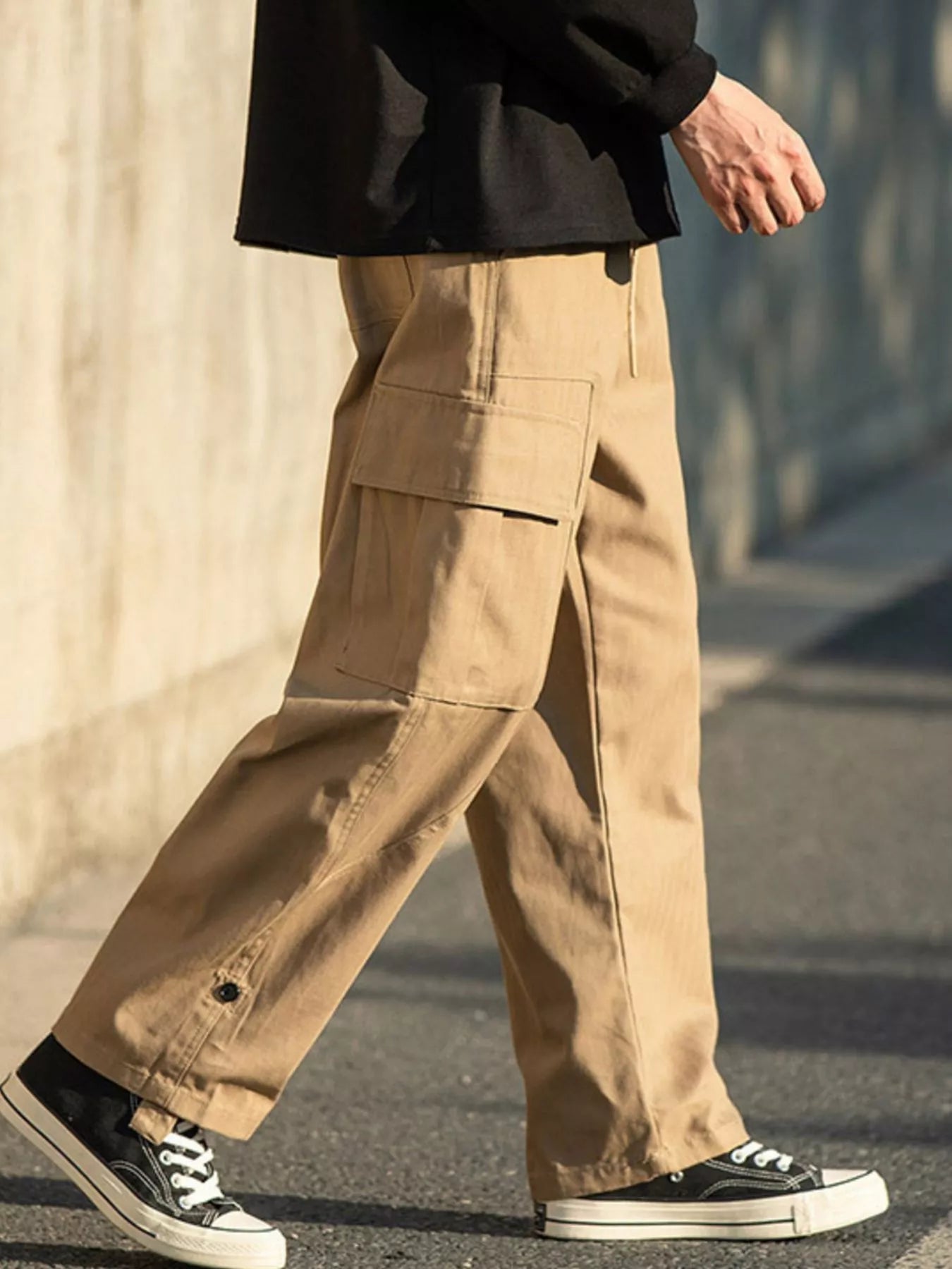 mens-plus-size-casual-loose-fit-cargo-pants-02