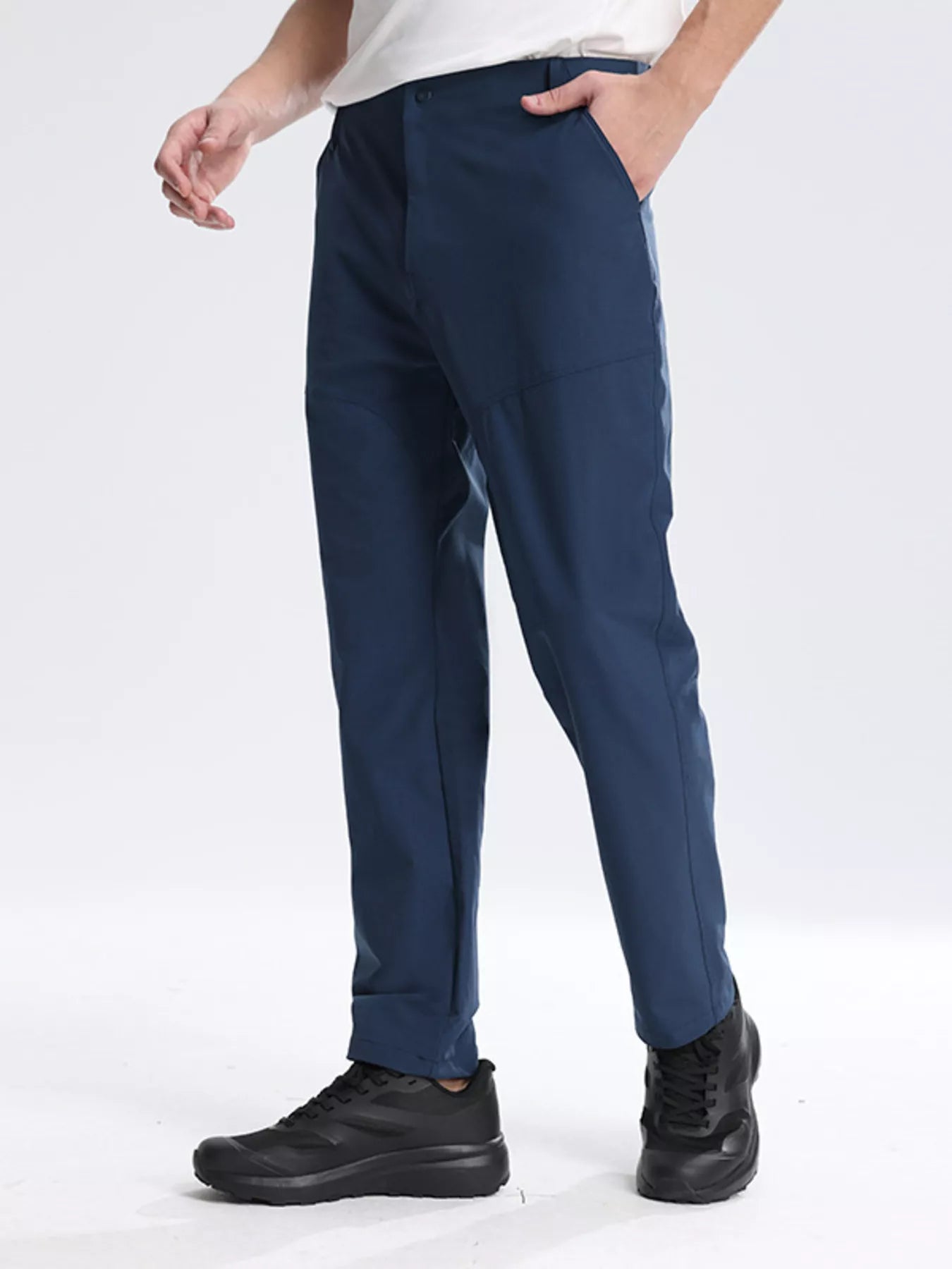 mens-plus-size-lightweight-pocketed-pants-04