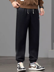 mens-casual-loose-fit-sweatpants-02
