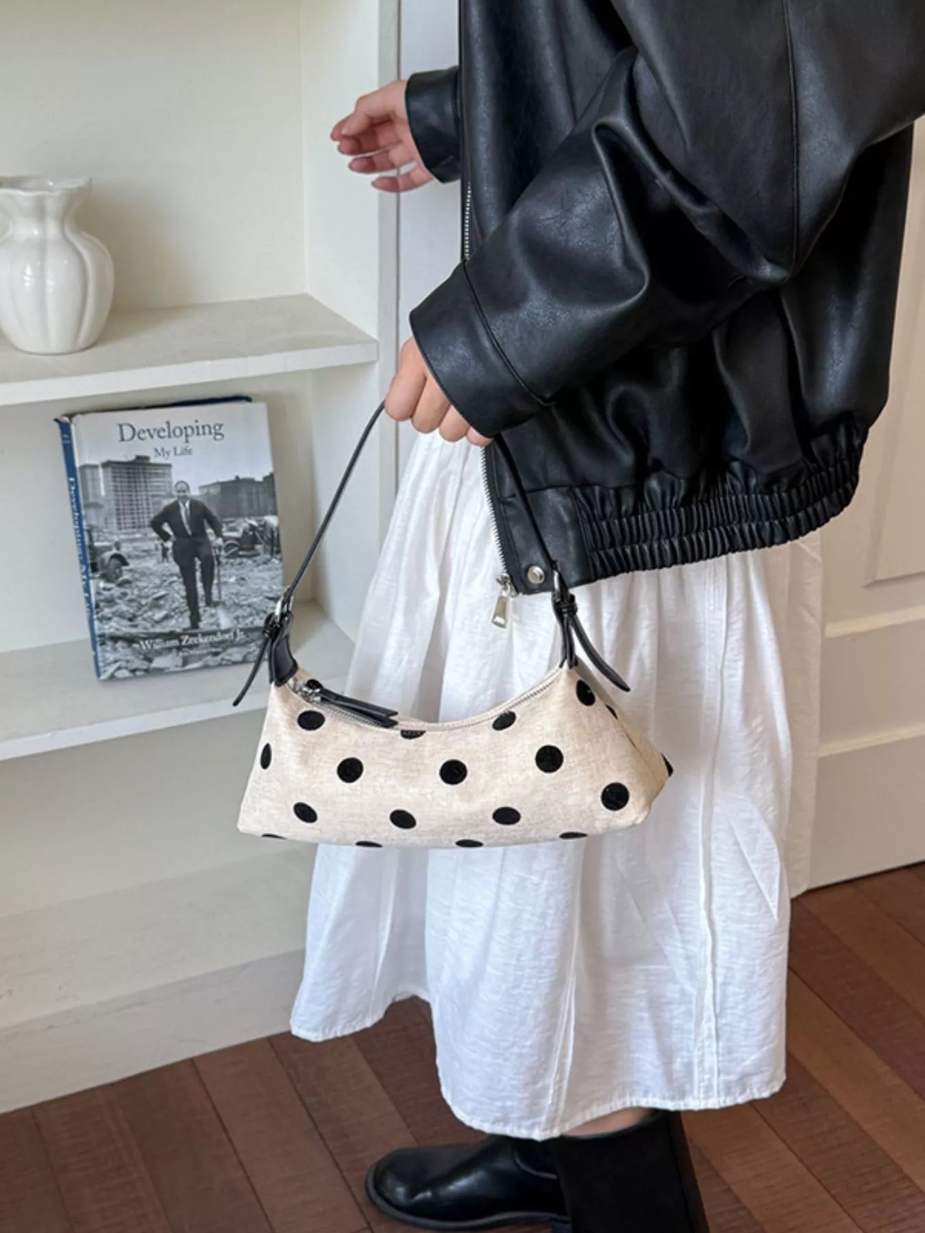 polka-dot-crossbody-bag-02
