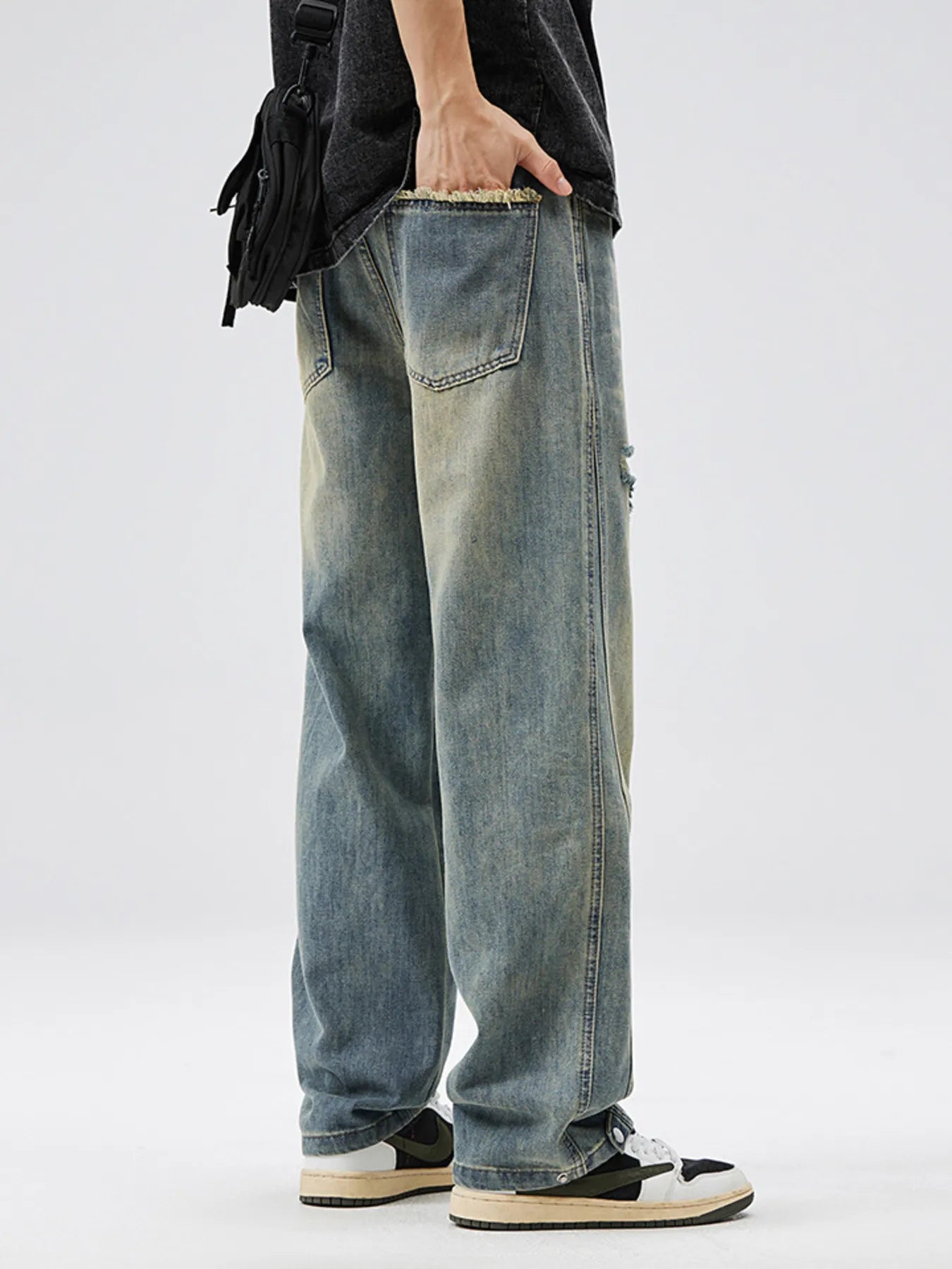 8ddb67fe70154e3ca4c2ff276b881f08-Max-Origin