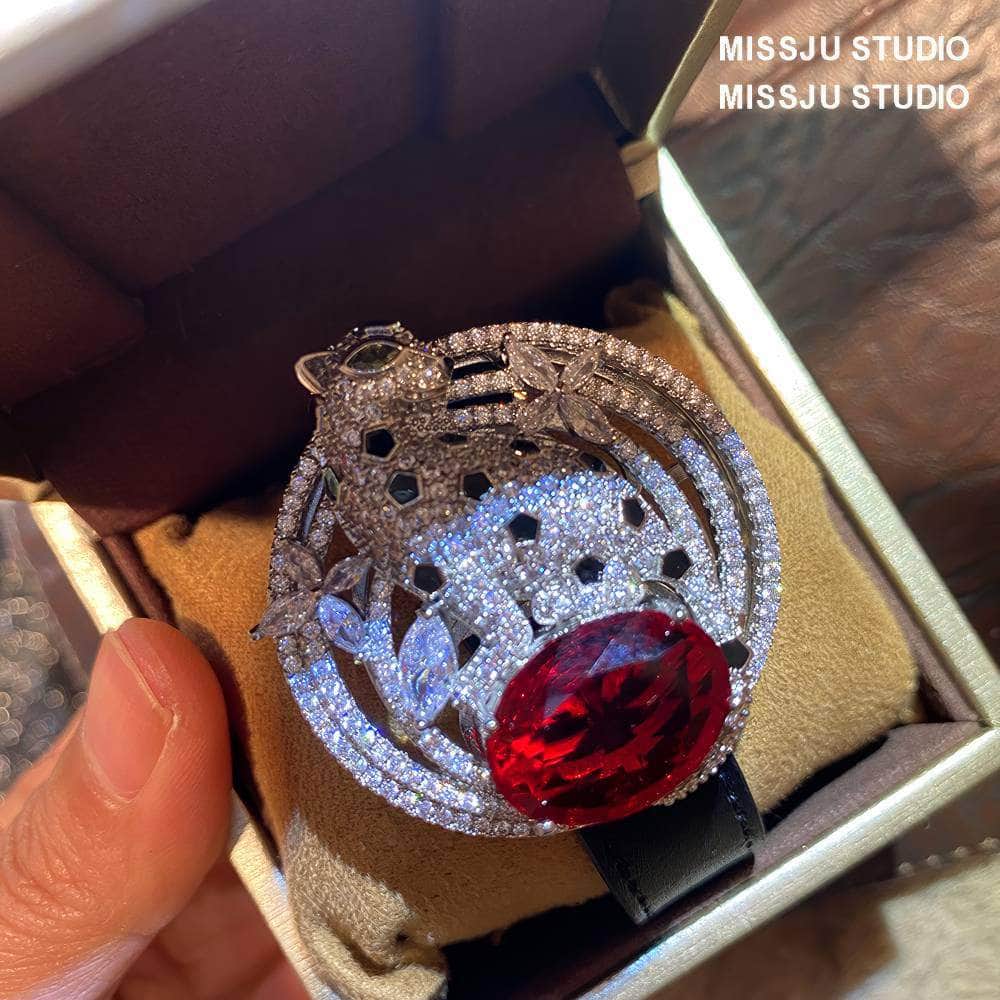 Correa de muñeca de plata de ley 925 con cristales de rubí
