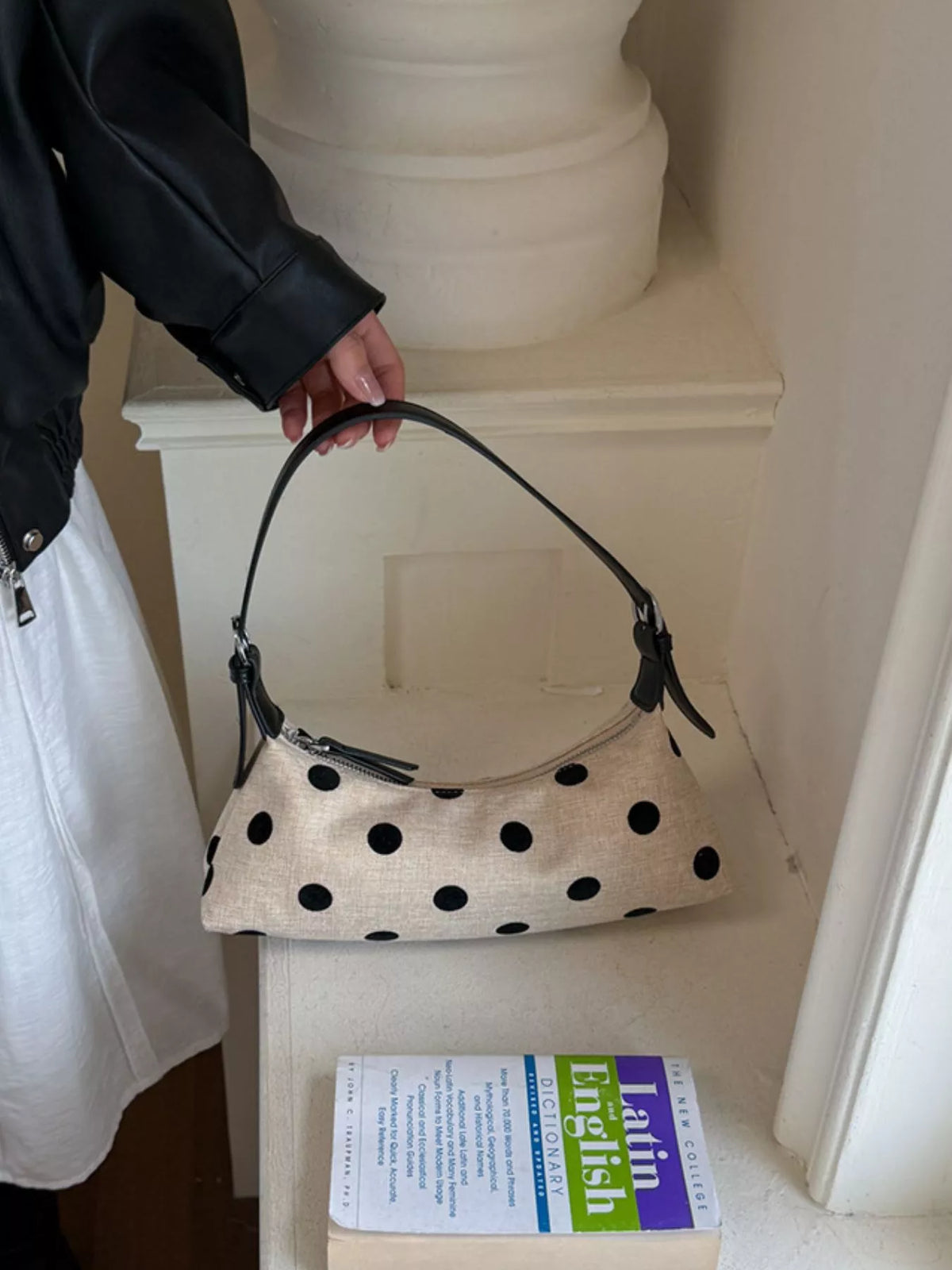 polka-dot-crossbody-bag-03