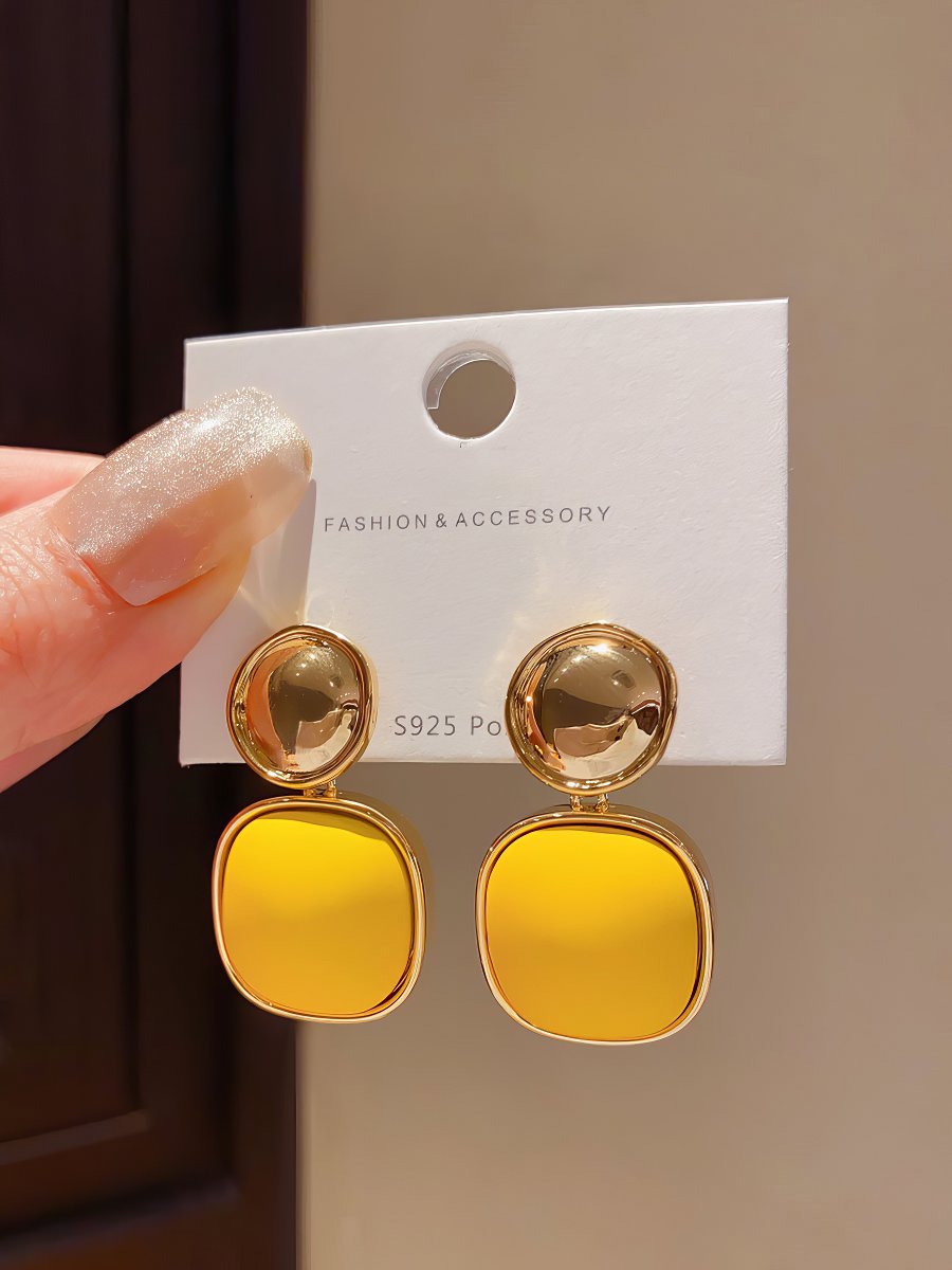 Gold Tone Drop Earrings with Round Top