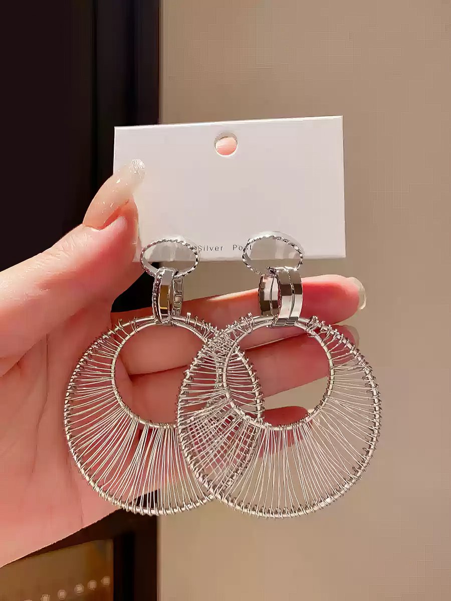 Hollow Round Drop Dangle Earrings with Intricate Wire Design