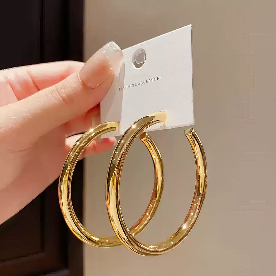 Large Chunky Gold Hoop Earrings