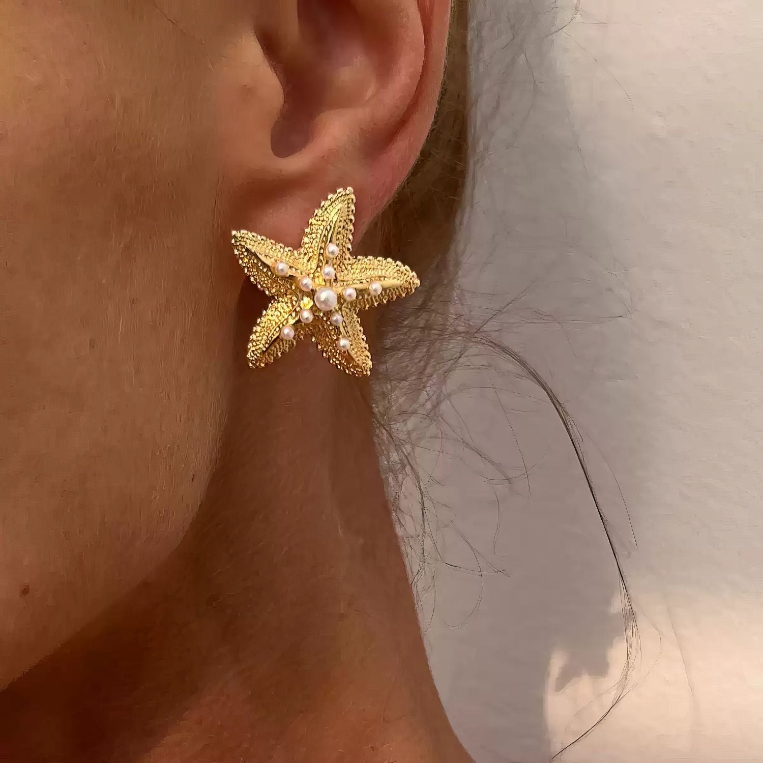 Large Textured Gold-Tone Starfish Stud Earrings with Faux Pearl Accents