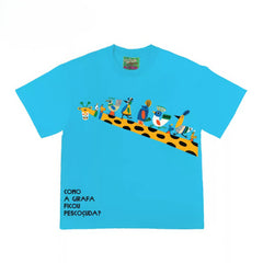 Long-Neck Giraffe and Birds Graphic T-Shirt