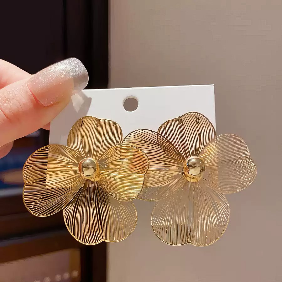 Oversized Gold Tone Flower Earrings with Delicate Filigree Wire Design