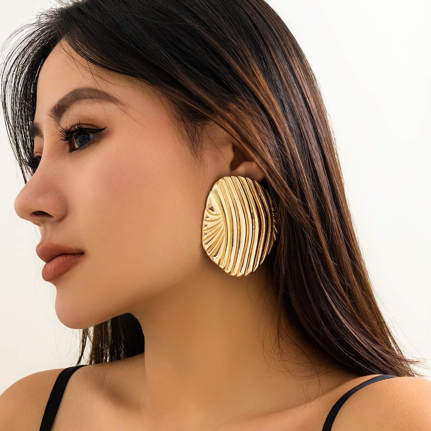 Sculptural Ribbed Shell Stud Earrings