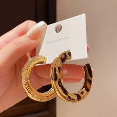 Statement Chunky C-Shaped Hoop Earrings with Leopard Print Inlay
