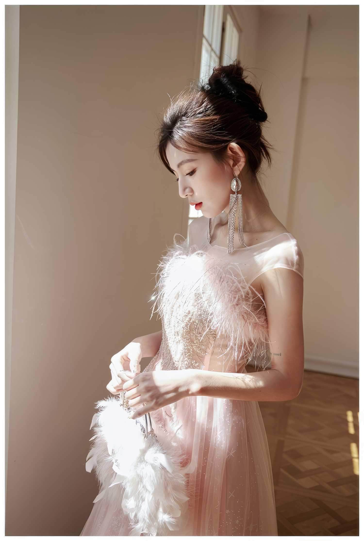 A-line Feather Prom Fairy Dress