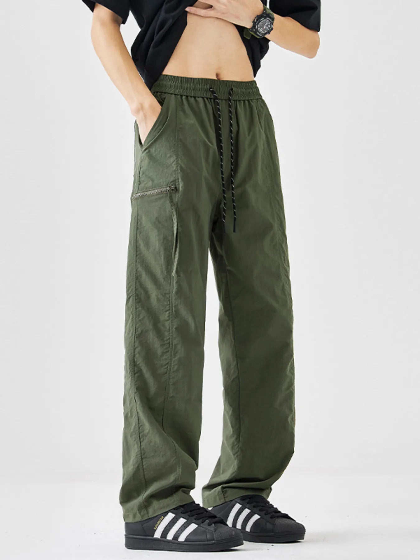 mens-plus-size-relaxed-fit-cargo-pants-02