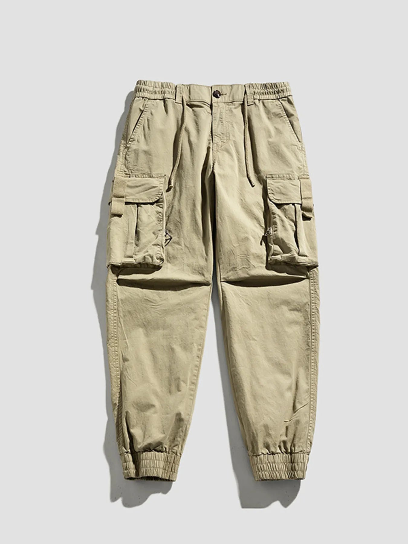 mens-cargo-pants-with-multiple-pockets-06