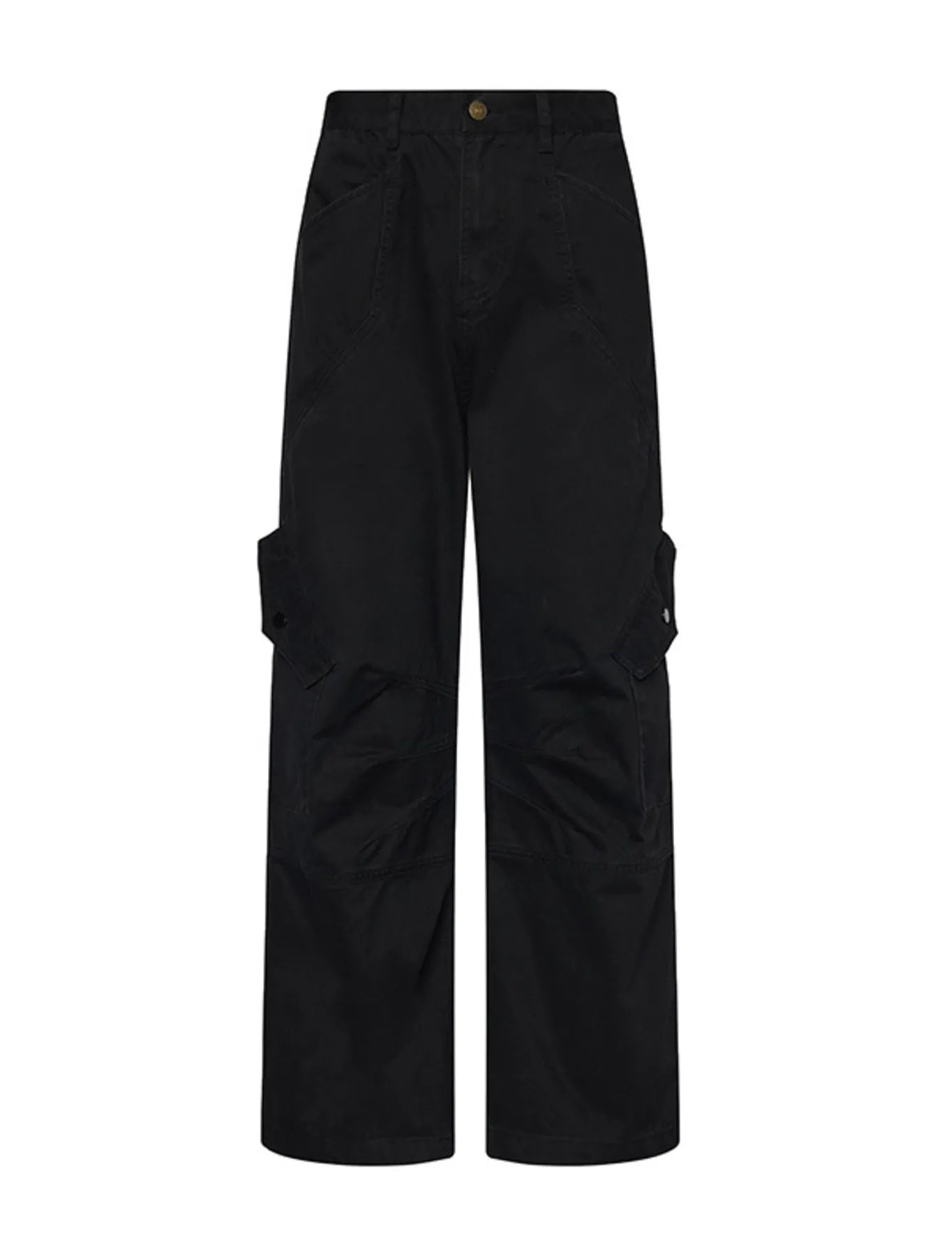 Men's wide leg cargo pants with pockets.