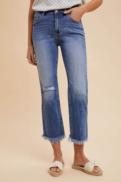 Annie Wear Distressed Raw Hem Straight Leg Cropped Jeans Medium / L