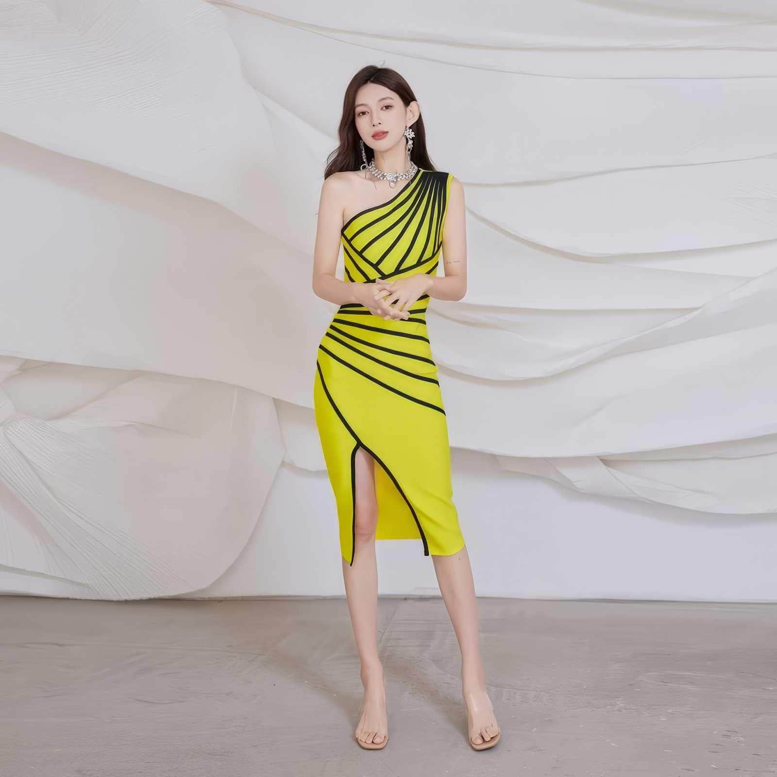 Asymmetrical Front Slit Striped Bandage Dress S / Yellow