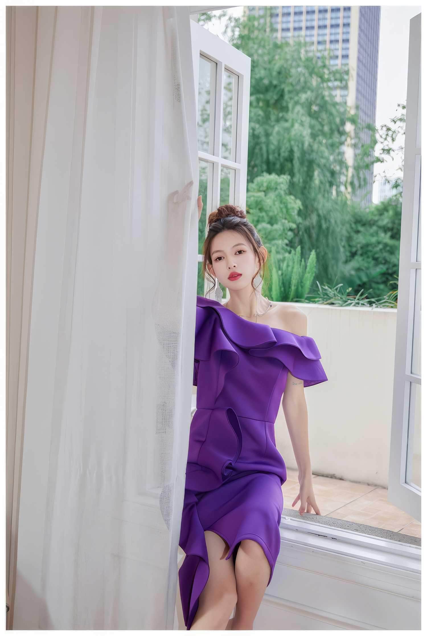 Asymmetrical Ruffle Scuba Accent Dress