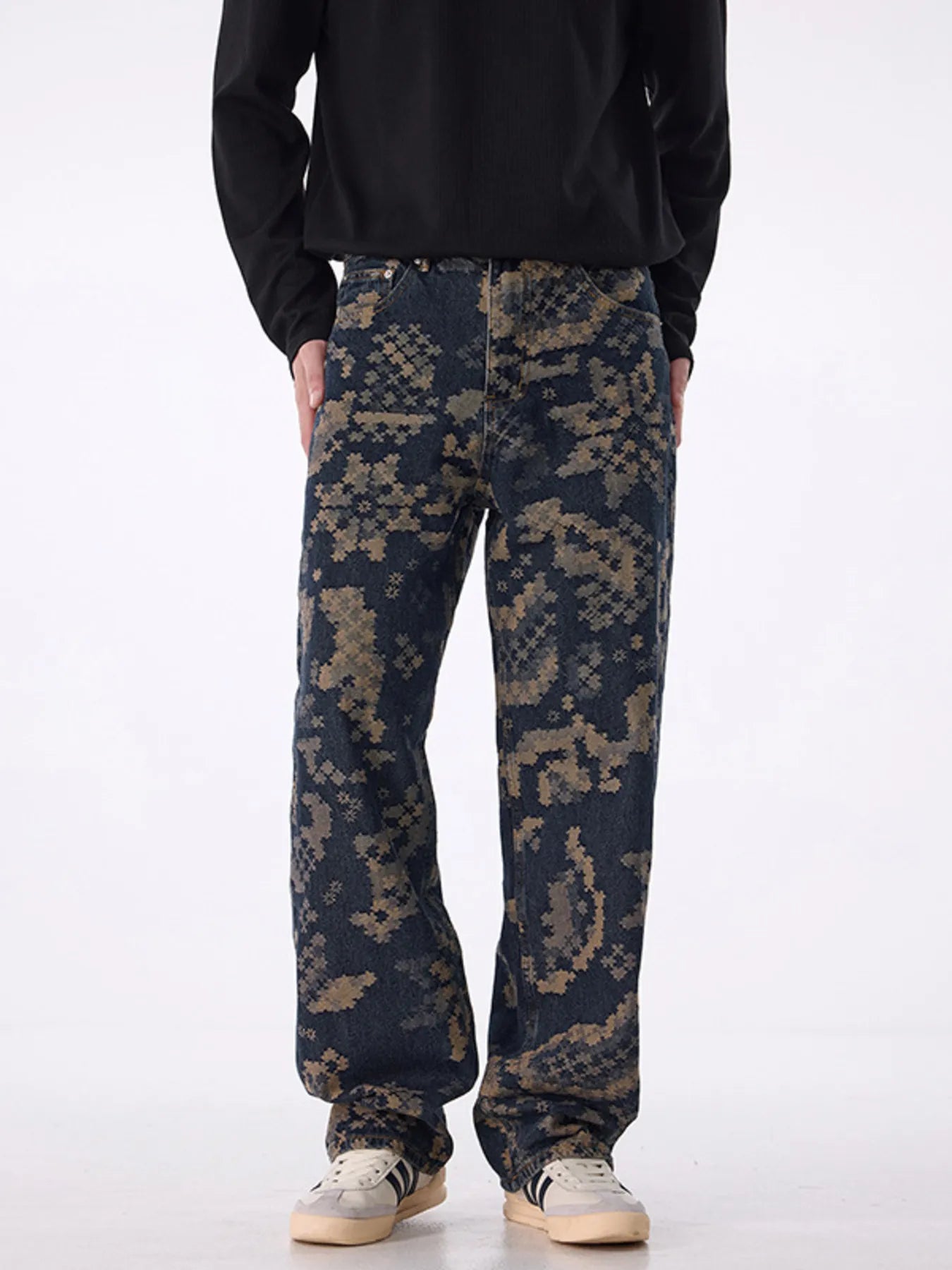 Men's printed wide leg cargo pants with pockets.