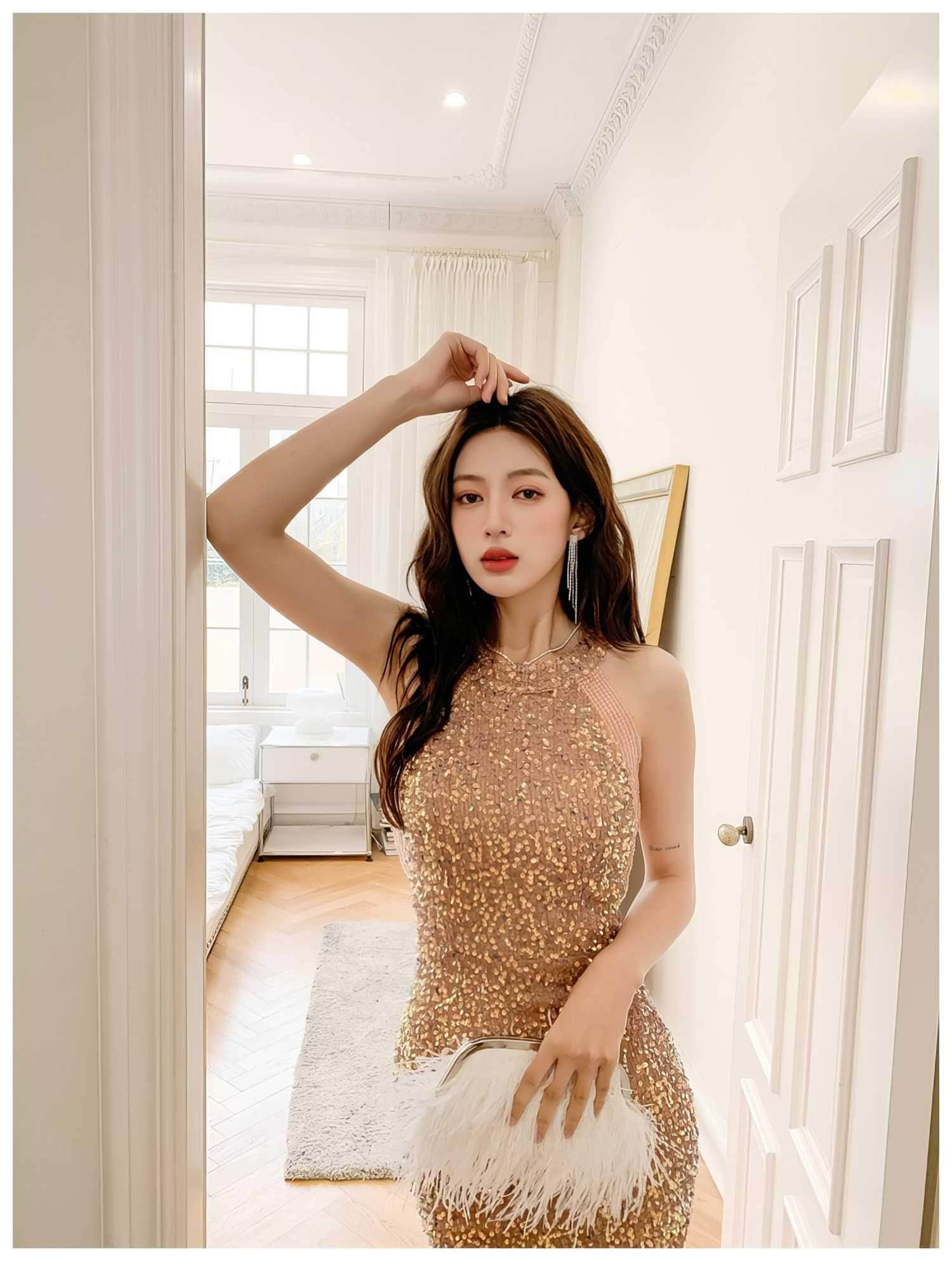 Bead Adorned Halter Bodycon Sequin Dress