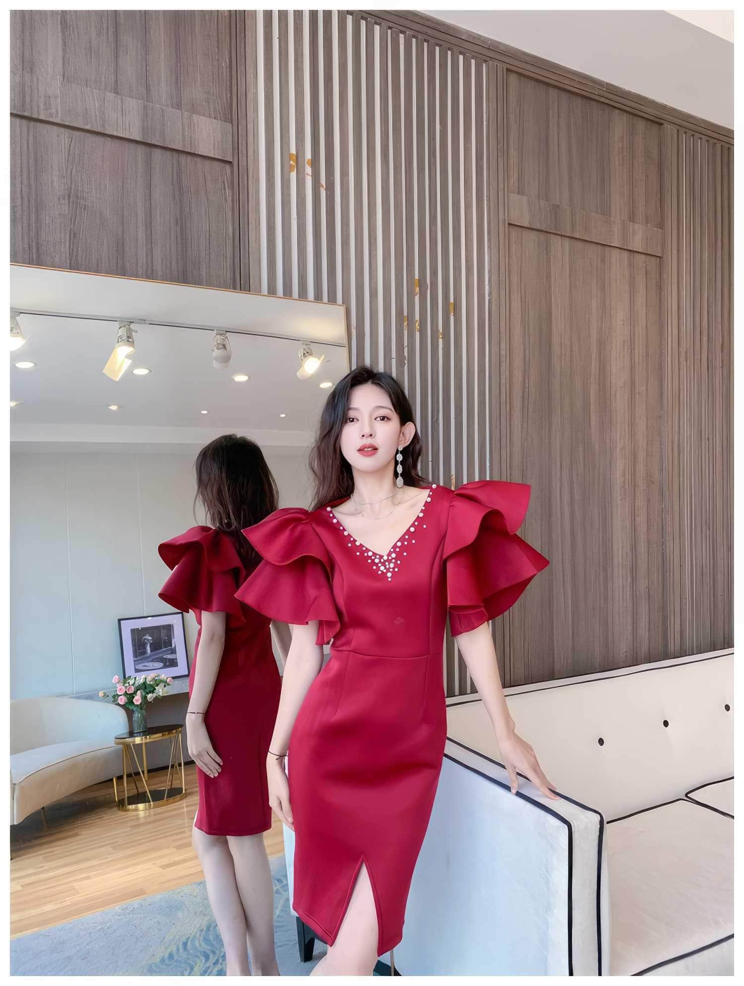 Bead-Embellished Butterfly Sleeve Split Thigh Dress