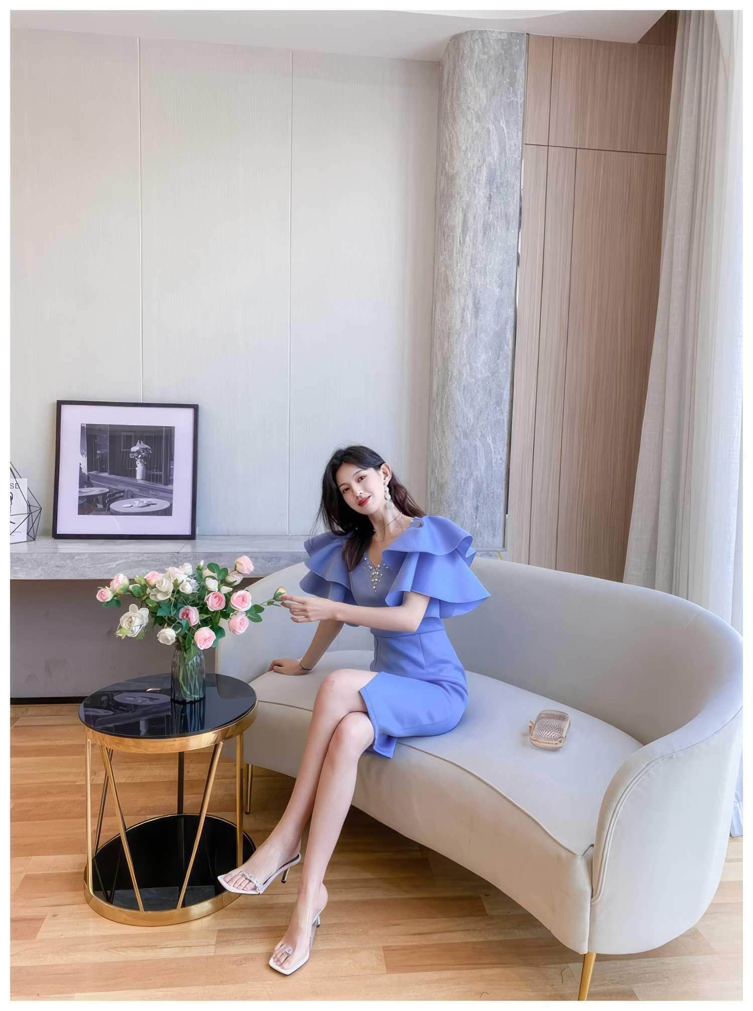 Bead-Embellished Butterfly Sleeve Split Thigh Dress