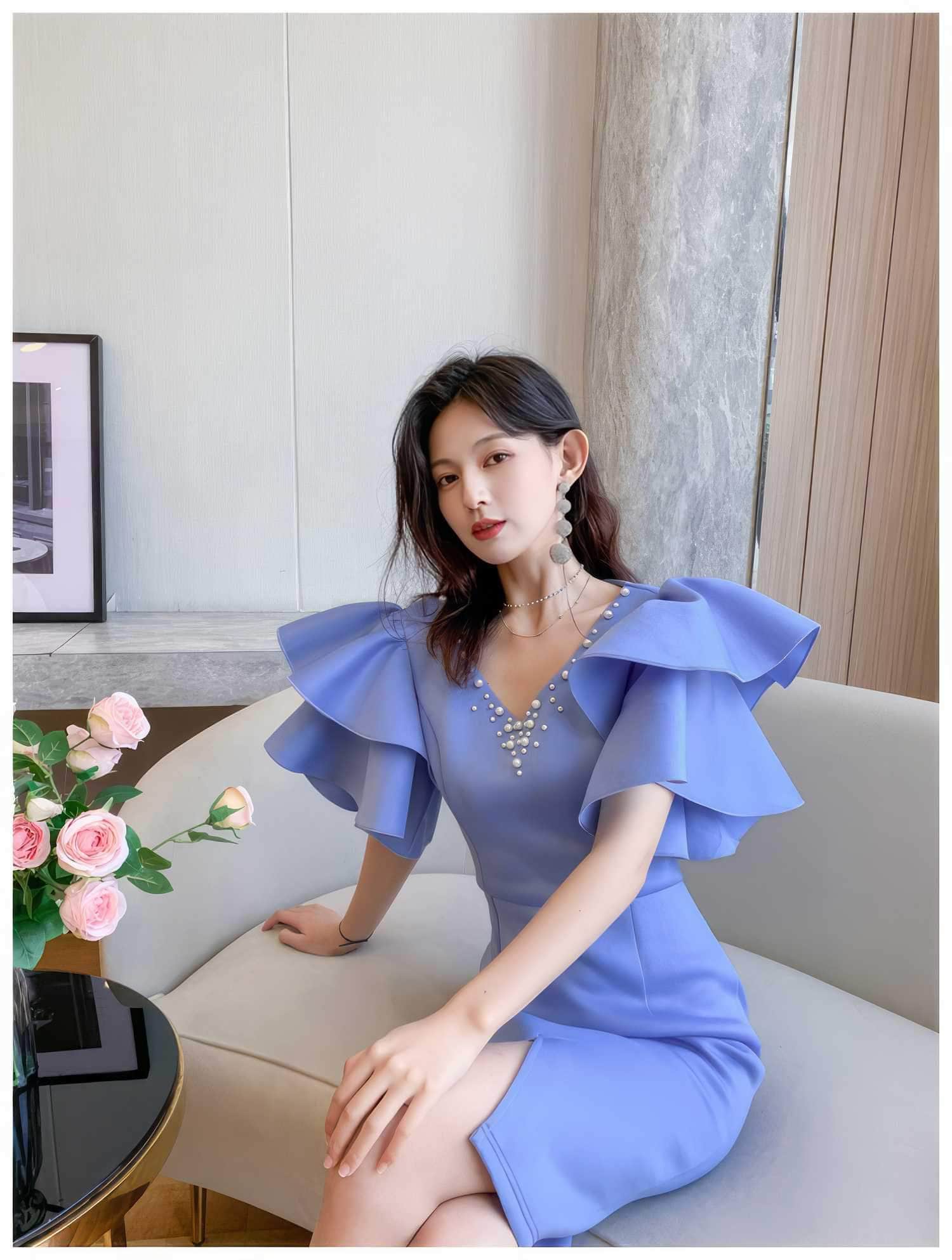 Bead-Embellished Butterfly Sleeve Split Thigh Dress
