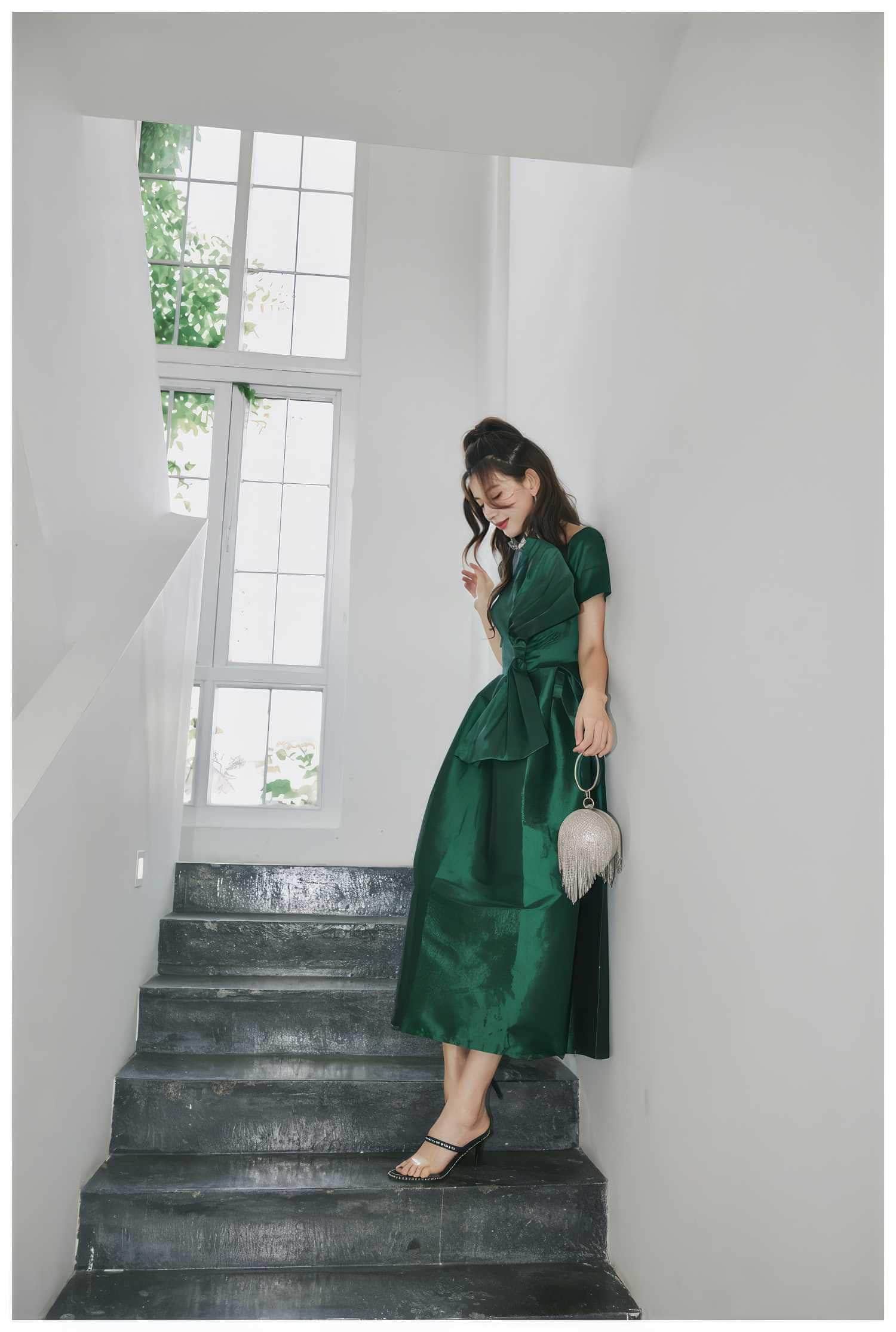 Big Bow Detail A-line Satin Dress