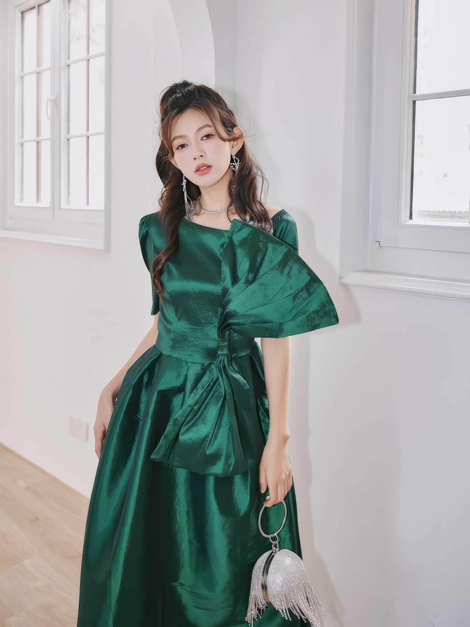 Big Bow Detail A-line Satin Dress