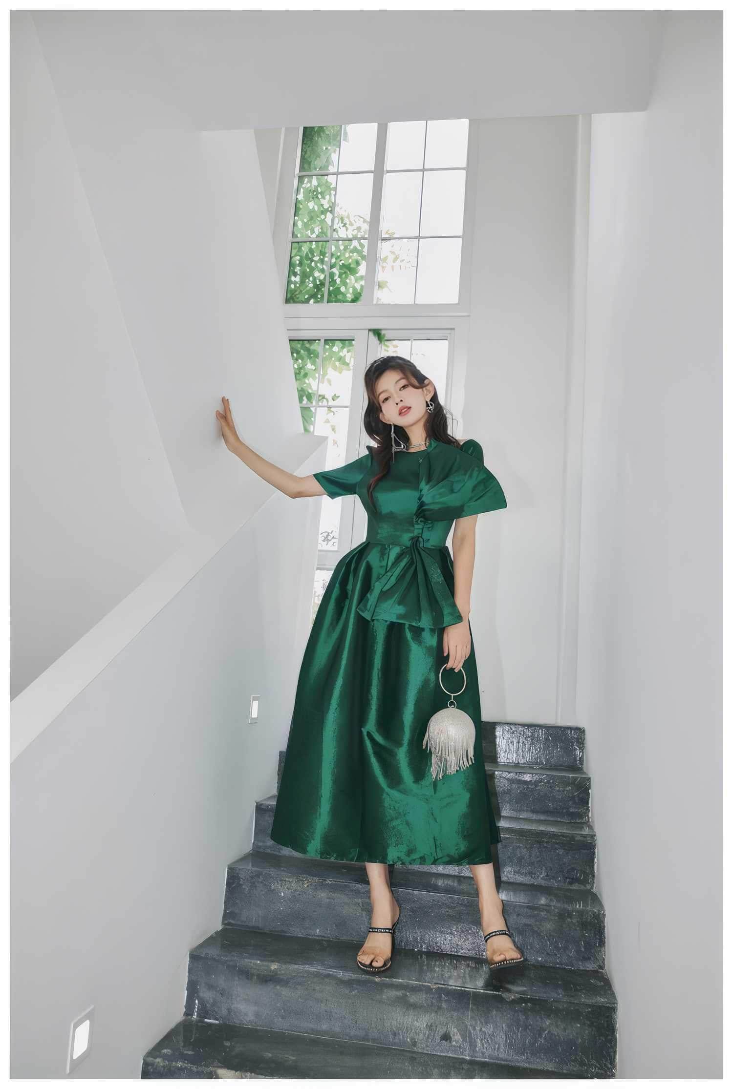 Big Bow Detail A-line Satin Dress