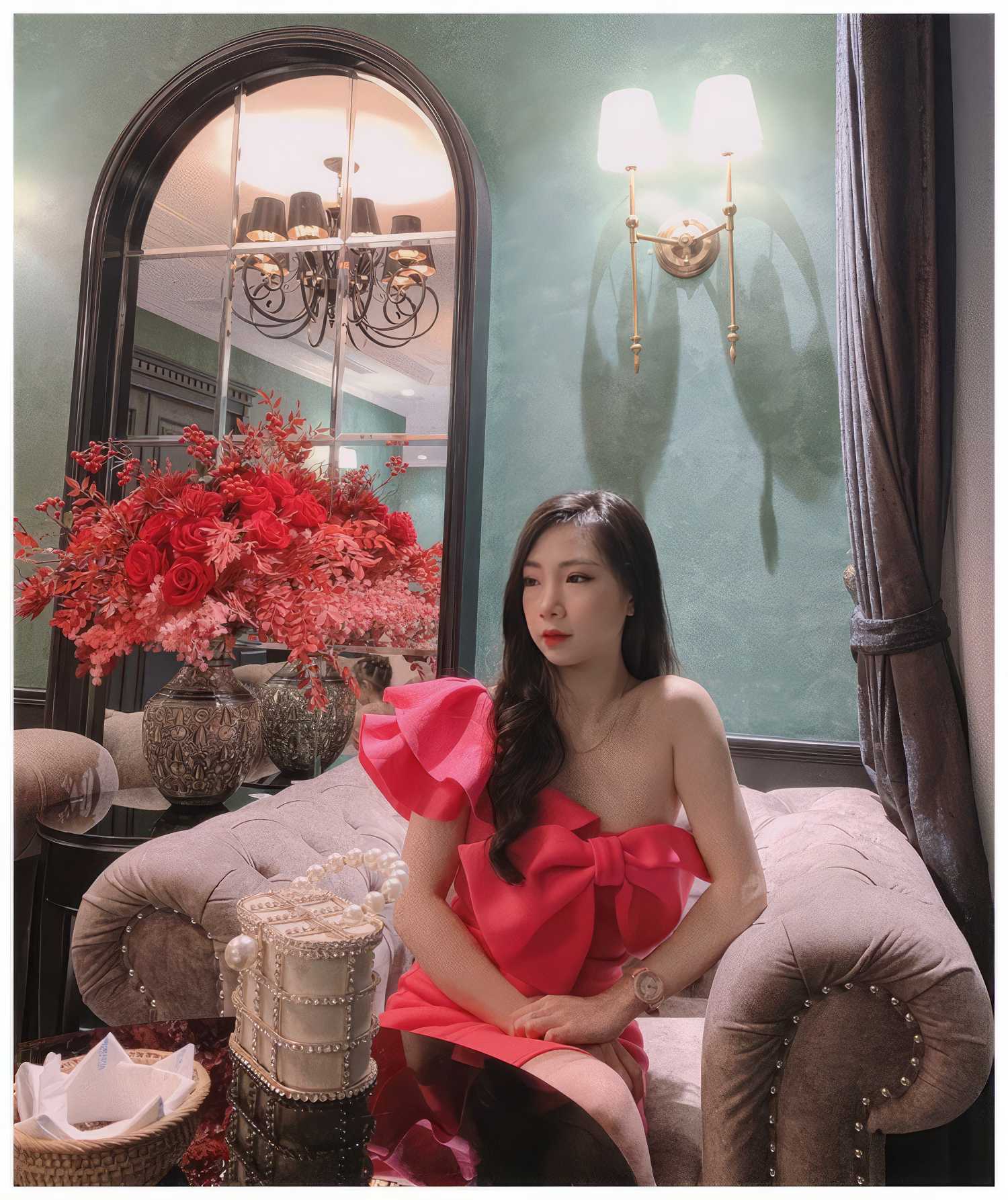 Bow Adorned One Shoulder Frill Mini Dress
