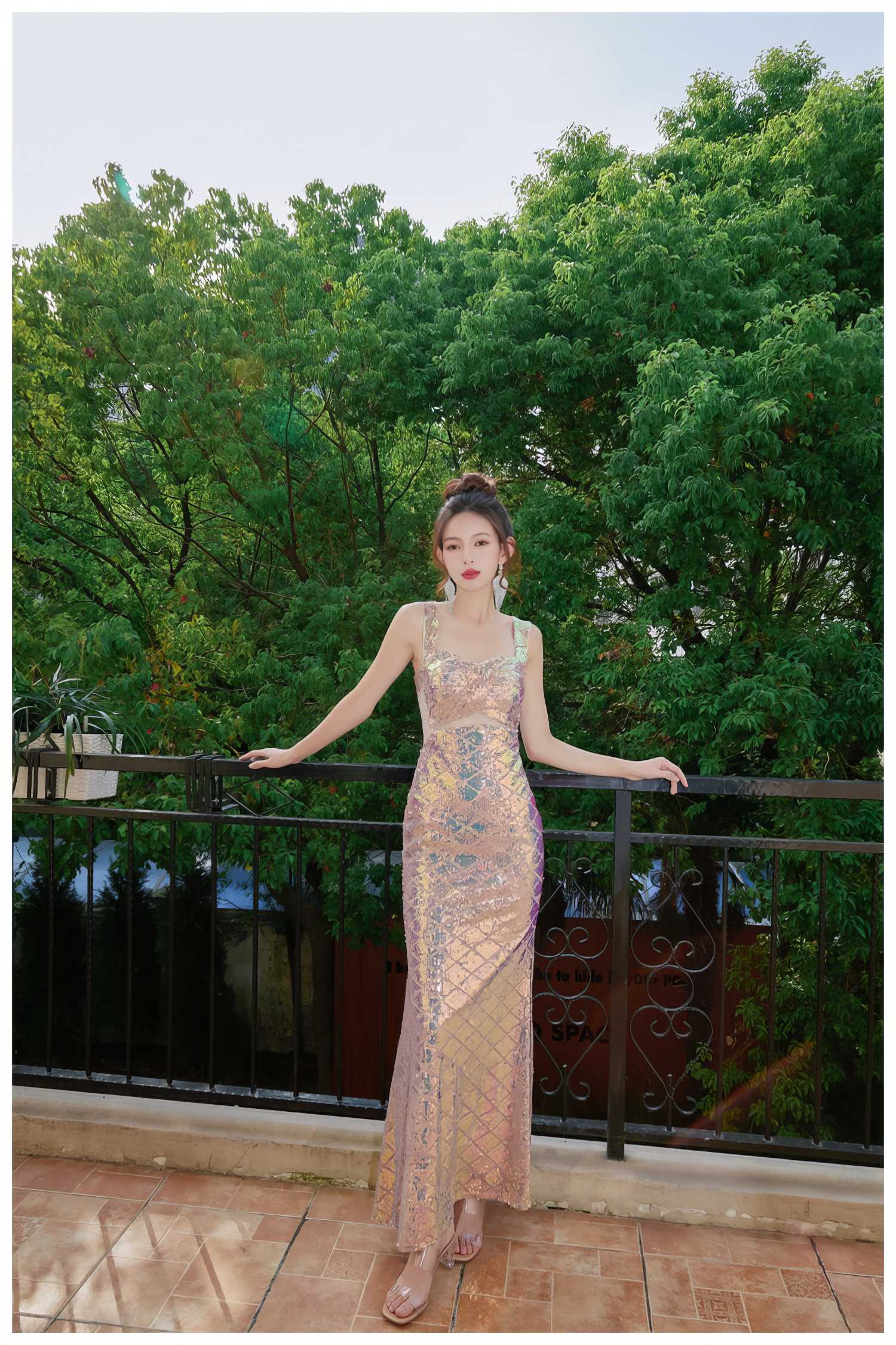 Bow Detail Mermaid Shimmering Sequin Gown