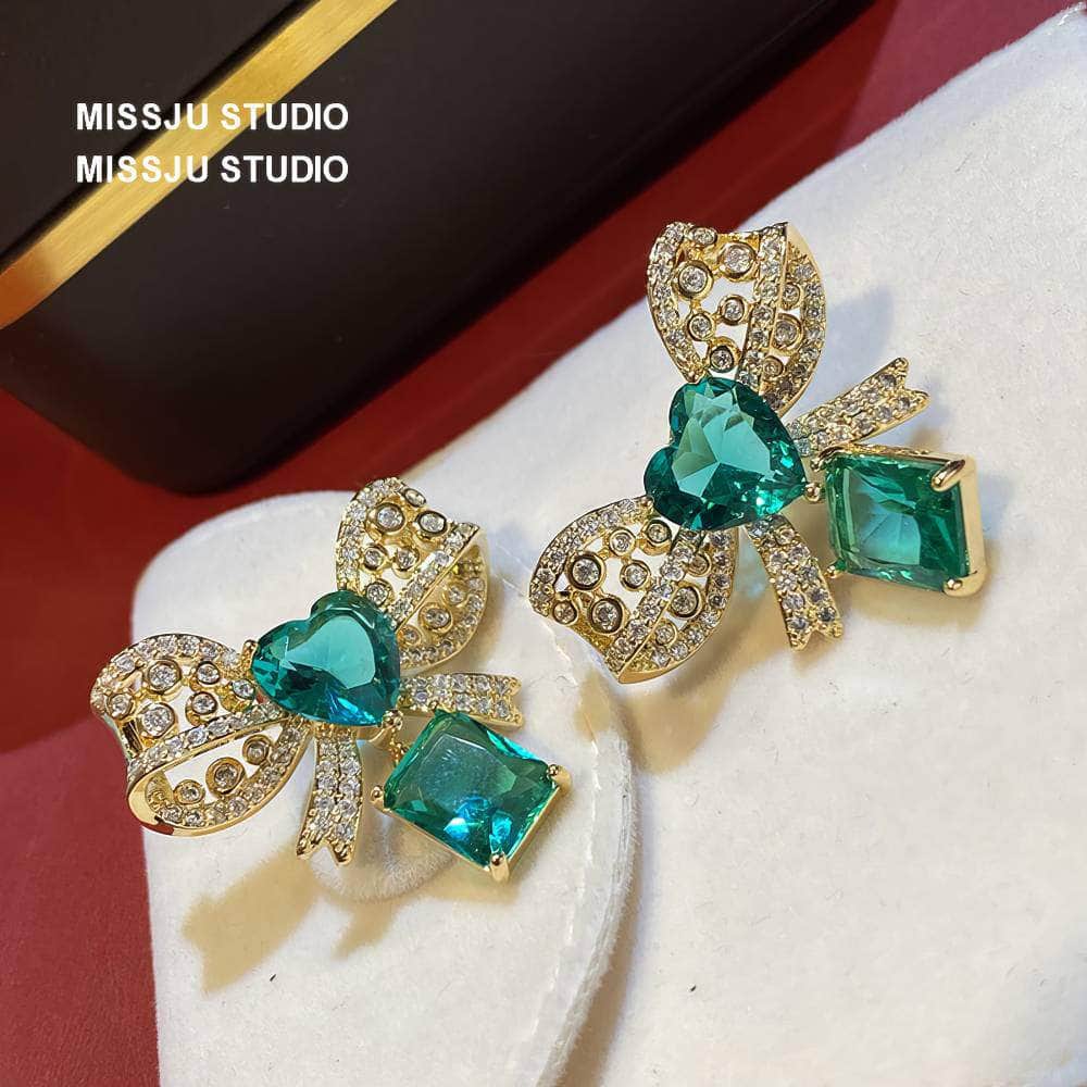 Bow Knot Heart Shaped Deco Emerald Stud Earrings Green