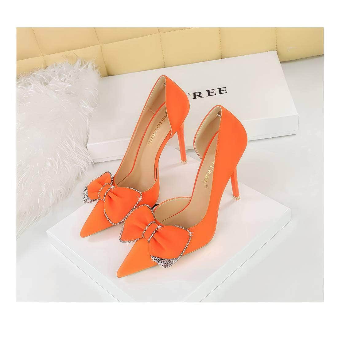 Bow Sequin Detailed Pump Court Heels
