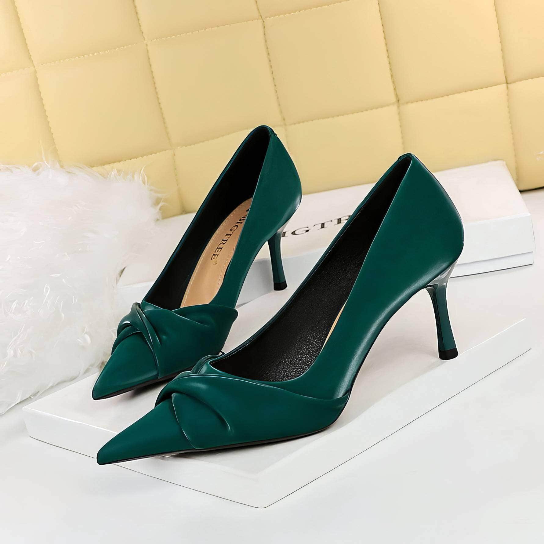 BowKnot Banquet Stiletto High Heels