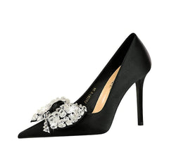 Butterfly Rhinestone Pointy Toes Satin Heels EU 33 / Black / 10CM