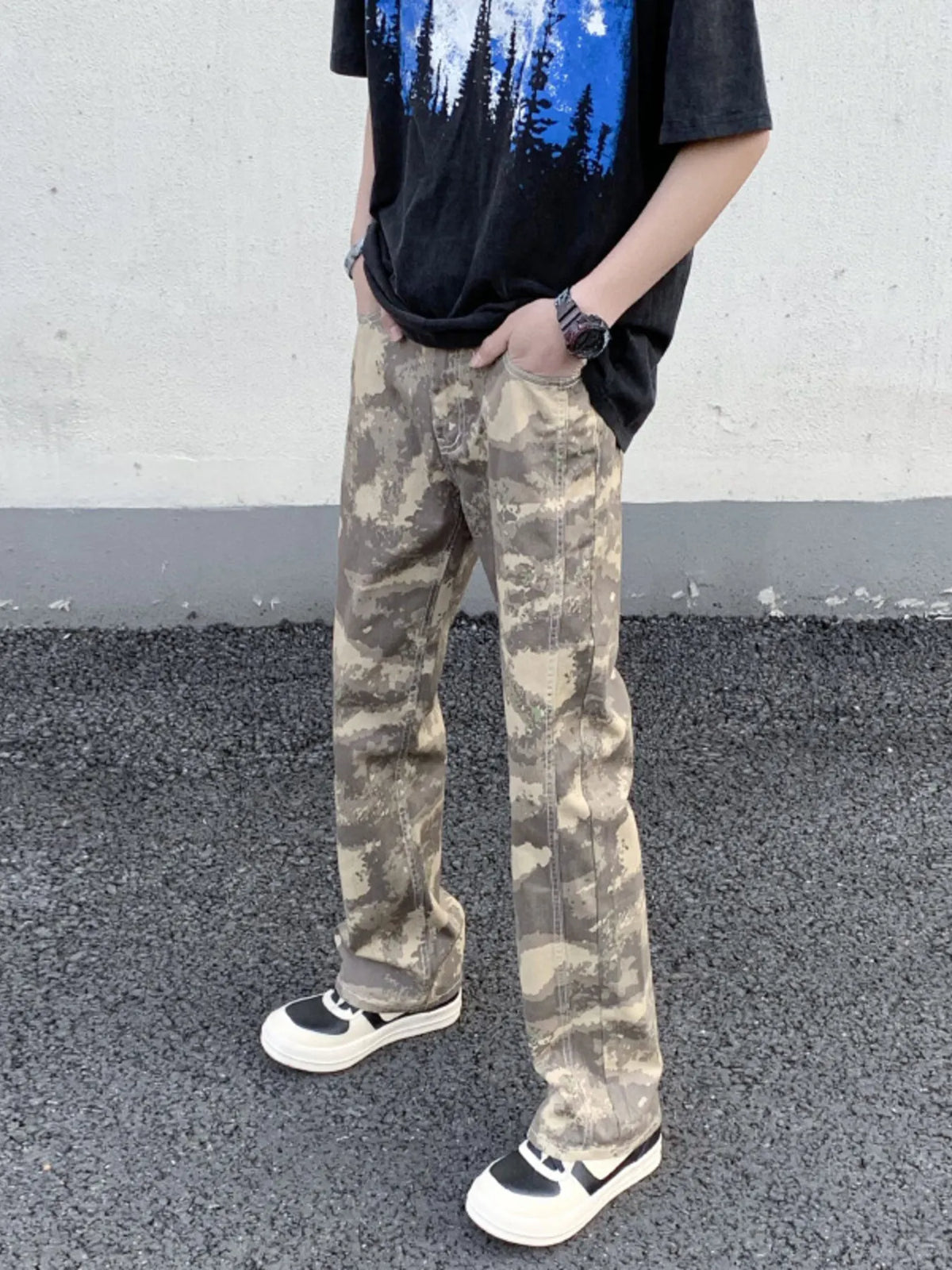 mens-camouflage-straight-leg-pants-01