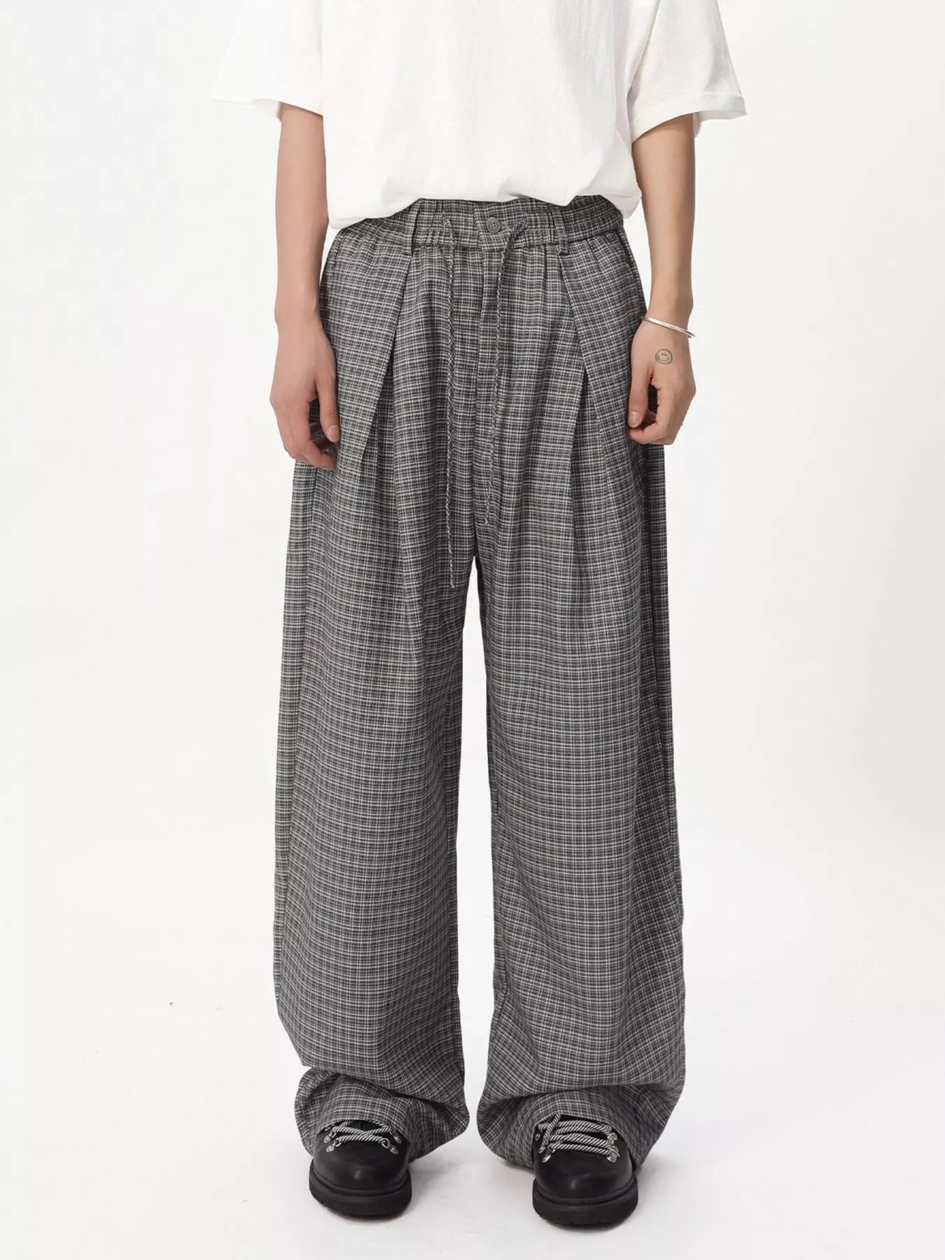 mens-plaid-wide-leg-pants-07