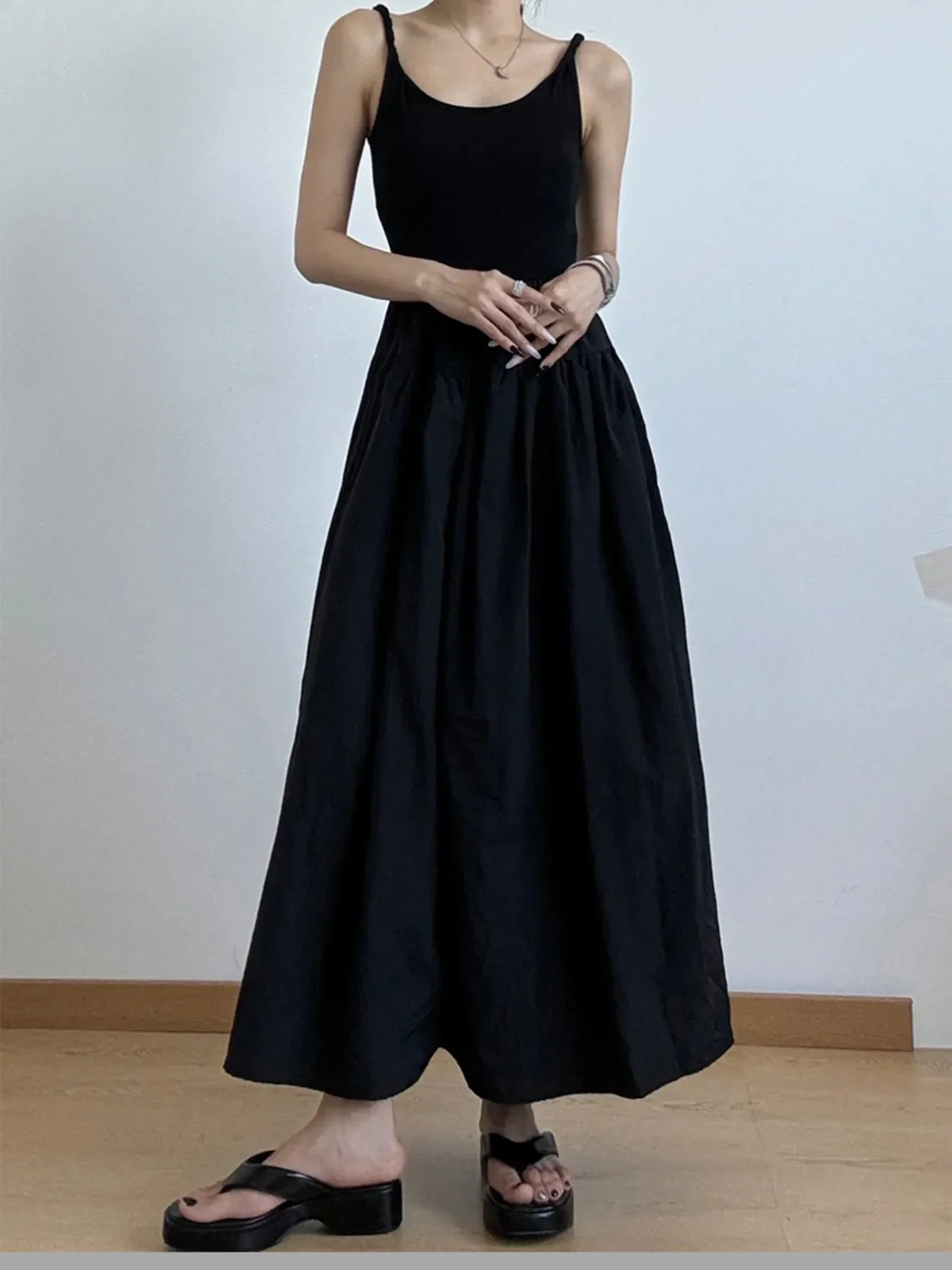 Casual Scoop Neck Cami Dress