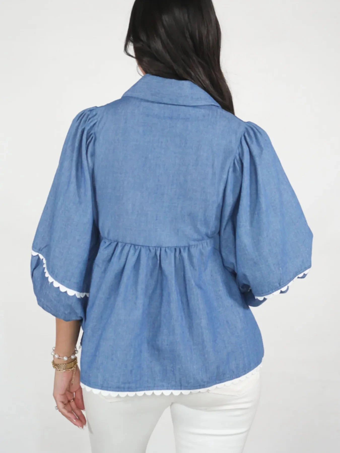 Collared Neck Contrast Trim Balloon Sleeve Blouse