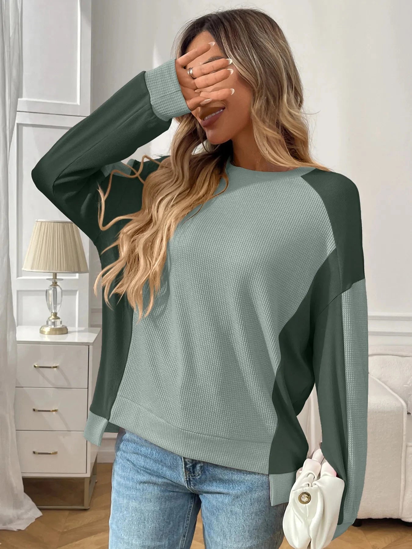 Color Block Long Sleeve Sweatshirt