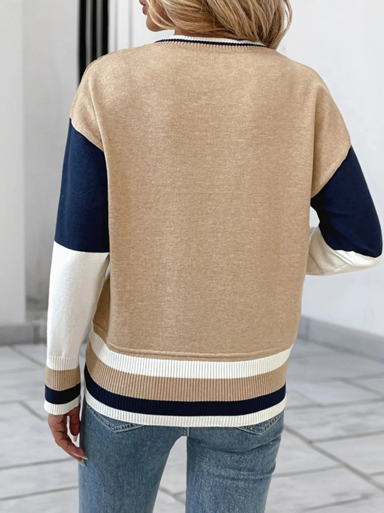 Color Block Round Neck Sweater with Ribbed Trim