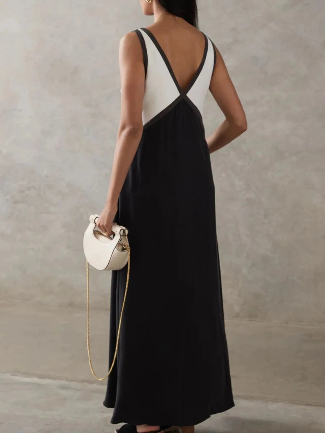 Color Block V-Neck Sleeveless Maxi Dress