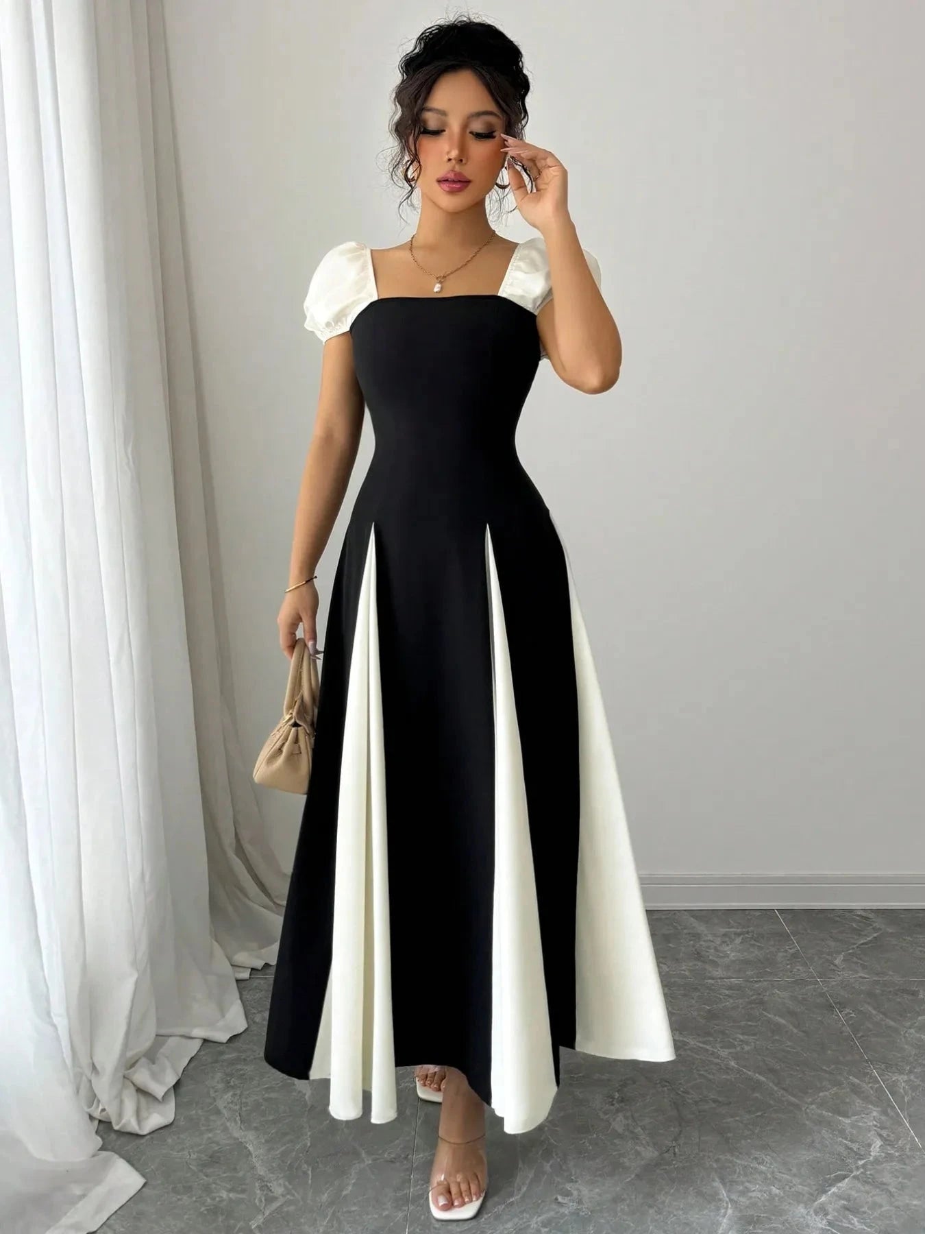 Contrast Puff Sleeve Midi Dress