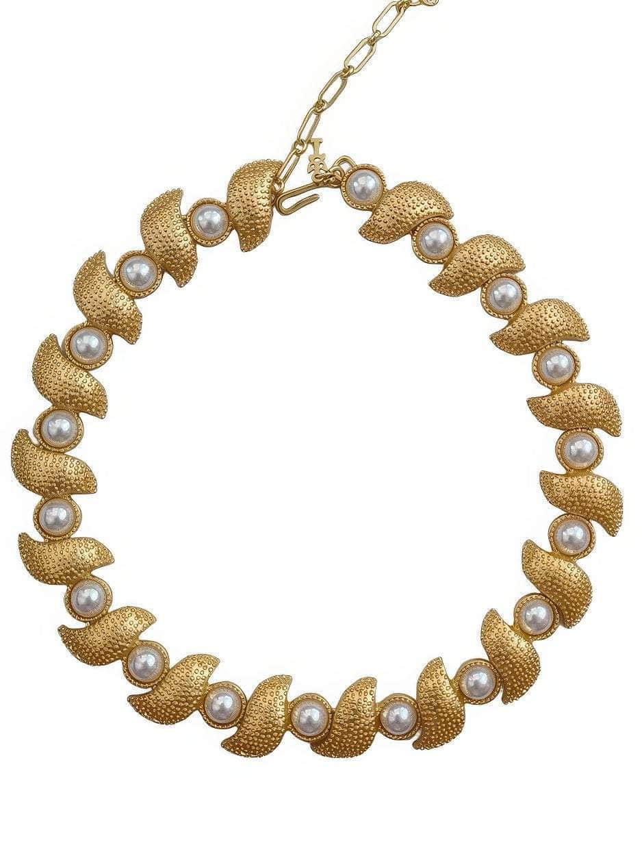 Crown Trifari Demi Parure Pearl Accented Necklace Gold / Necklace