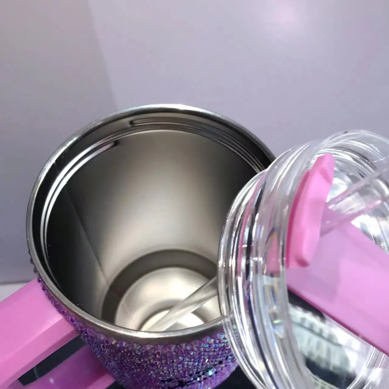 Custom 40oz Stainless Steel Tumbler: Features Handle, Lid, and Straw