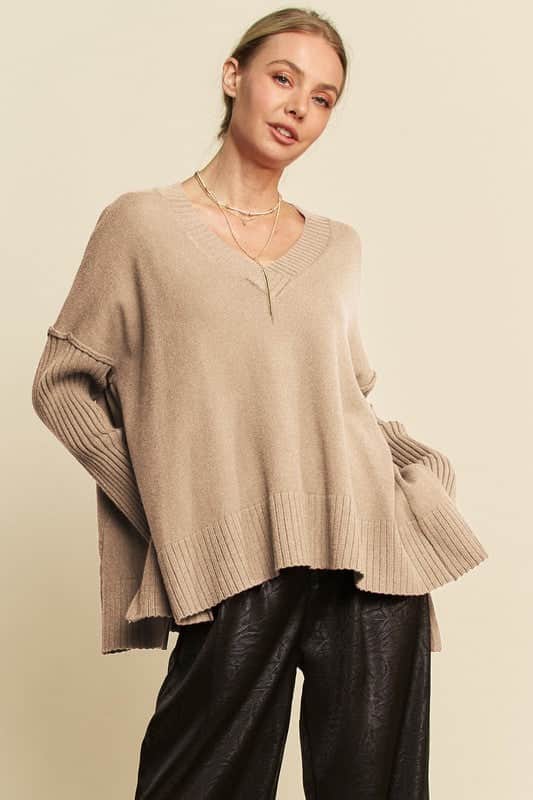 Davi & Dani Ribbed Side Slit V-Neck Sweater Tan / S